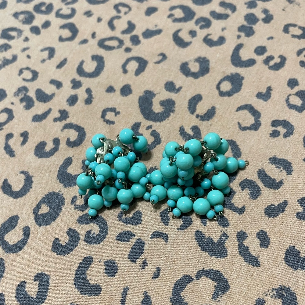 Vintage Turquoise 1960s Bubble Beaded Clip on Earrings